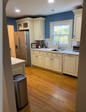 1345 Ellis Rd in Durham, NC - Building Photo - Building Photo