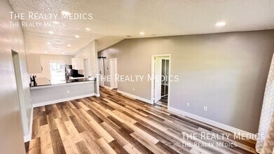 1184 Calanda Ave in Orlando, FL - Building Photo - Building Photo