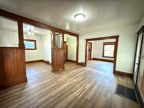 110 W High St in Jackson, MI - Building Photo - Building Photo