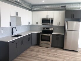 1845 Hartranft St, Unit 105