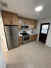 11063 SW 5th St in Miami, FL - Building Photo - Building Photo