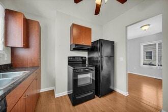 1407 E 14 Mile Rd in Birmingham, MI - Building Photo - Building Photo