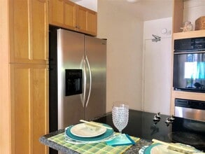 222 Ka?iulani Ave-Unit -405 in Honolulu, HI - Building Photo - Building Photo