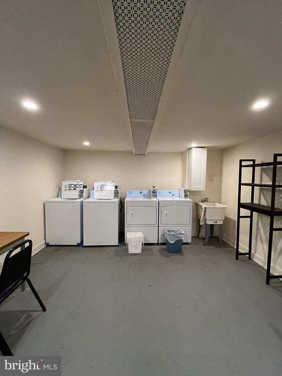 2030 Spruce St in Philadelphia, PA - Building Photo - Building Photo
