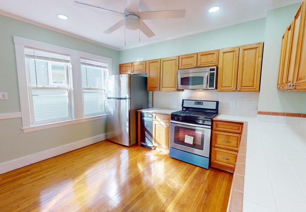 4442 Washington St, Unit 3 in Boston, MA - Building Photo