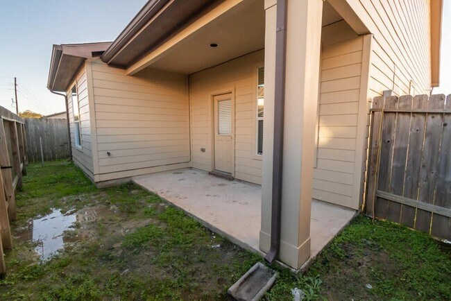 9714 Cira Court in Houston, TX - Building Photo - Building Photo