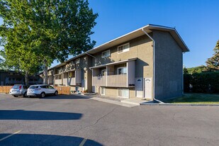 8107 36 Av NW in Calgary, AB - Building Photo