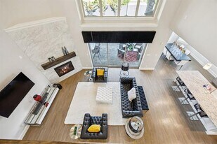 920 Rhone Ln in Southlake, TX - Building Photo