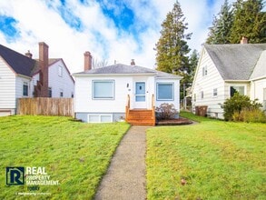 910 N Union Ave in Tacoma, WA - Building Photo - Building Photo