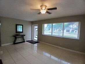 19731 NW 4th Ave in Miami, FL - Building Photo - Building Photo