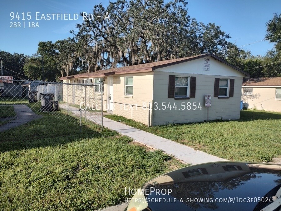 9415 Eastfield Rd in Thonotosassa, FL - Building Photo