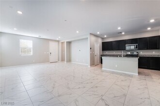 2652 Montesilvano Pl in Henderson, NV - Building Photo - Building Photo