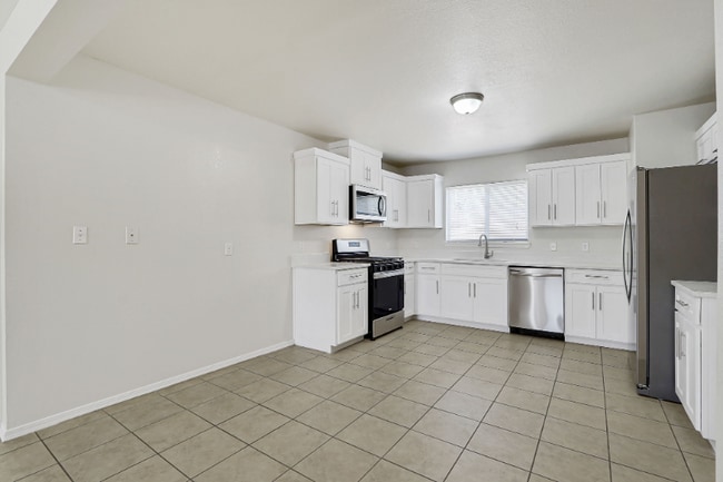 3124 N Stanton St in El Paso, TX - Building Photo - Building Photo