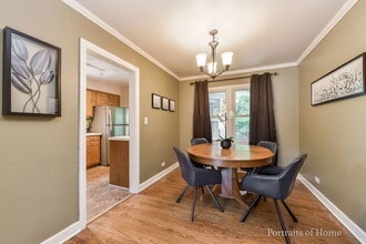 602 N President St in Wheaton, IL - Building Photo - Building Photo