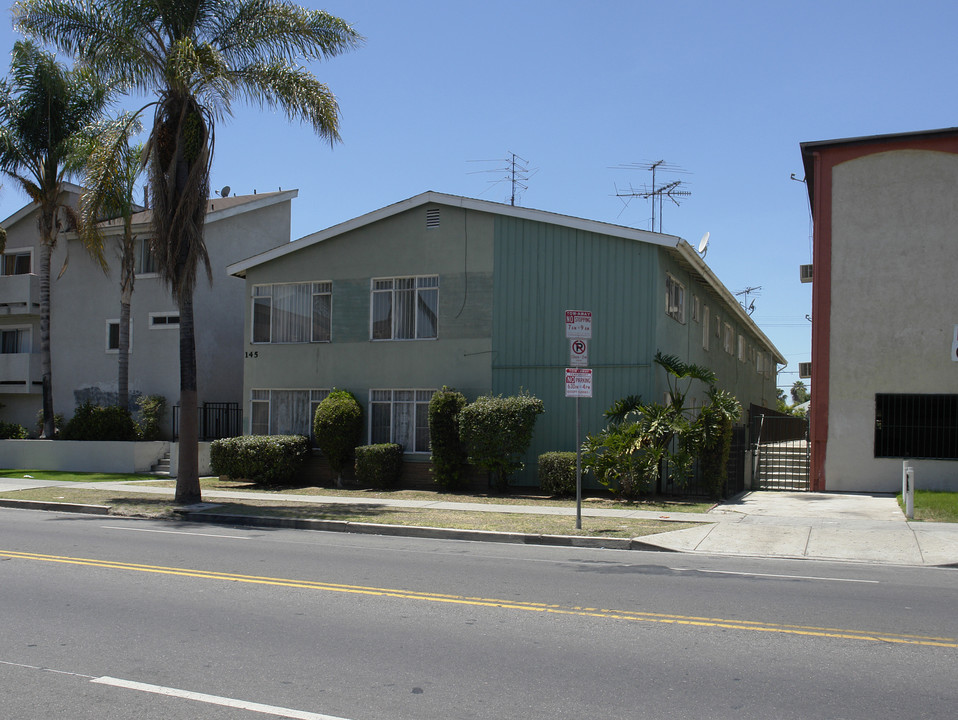 145 N Normandie Ave in Los Angeles, CA - Building Photo