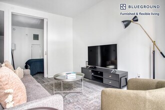 949 First St SE in Washington, DC - Building Photo - Building Photo