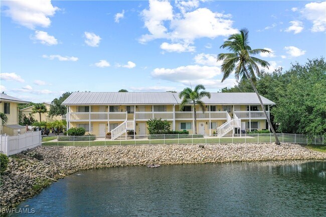 property at 4607 Bayshore Dr