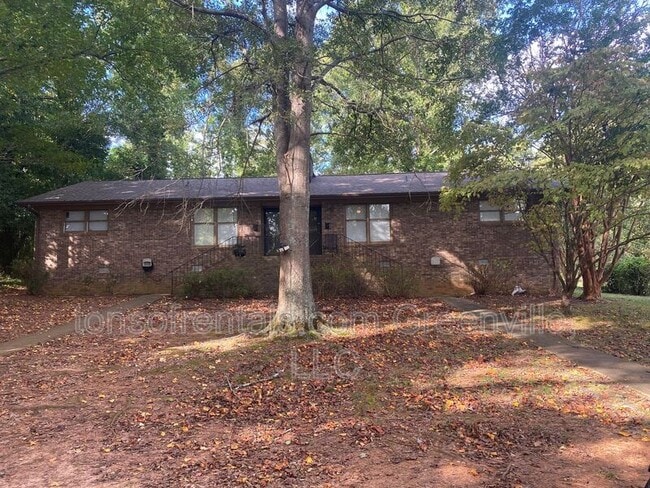 100 Pinebrook Rd
