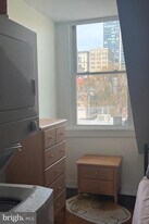 1209 Spruce St in Philadelphia, PA - Building Photo