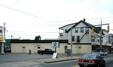 1081 Social St in Woonsocket, RI - Building Photo - Building Photo