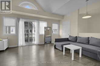 1109 Stittsville Main St in Ottawa, ON - Building Photo - Building Photo