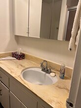 4015 Crest Dr, Unit B in Manhattan Beach, CA - Foto de edificio - Building Photo