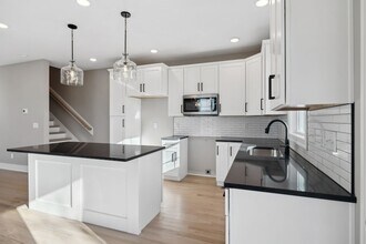 2111 Chadwell Retreat Dr in Nashville, TN - Building Photo - Building Photo