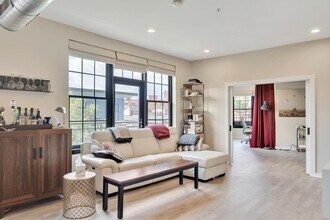 944 Dorchester Ave in Boston, MA - Building Photo - Building Photo