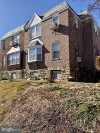 1303 E Johnson St photo'