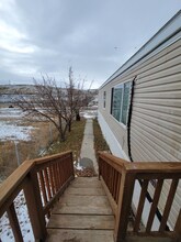 4232 Johnson Way in Green River, WY - Foto de edificio - Building Photo