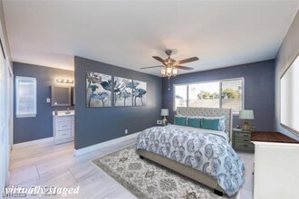 4200 Butterfield Way in Las Vegas, NV - Foto de edificio - Building Photo