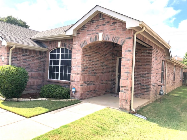 615 Denali Dr