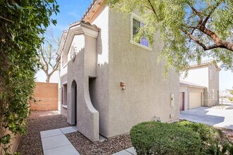 9937 Fountain Walk Ave in Las Vegas, NV - Building Photo - Building Photo