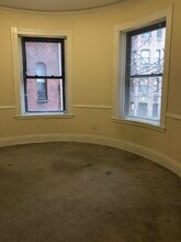 81 Saint Stephen St, Unit 1 in Boston, MA - Building Photo - Building Photo