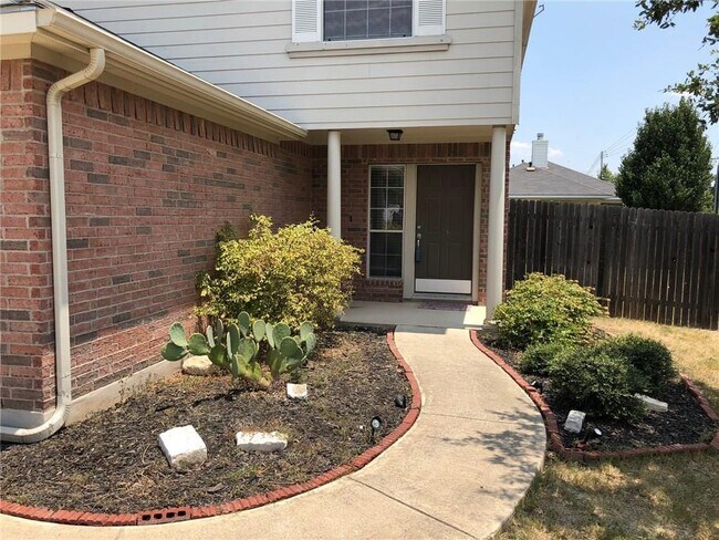 8537 Shallot Way in Austin, TX - Building Photo - Building Photo