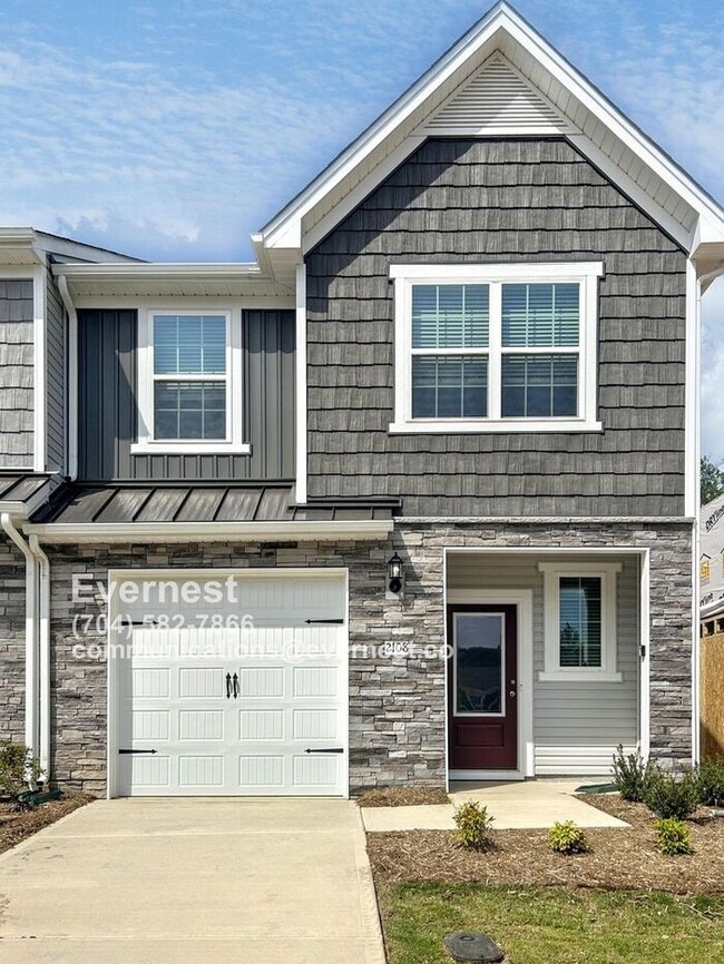 property at 2108 Willow Gln Dr