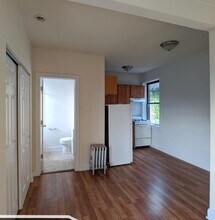 1742 N Humboldt Blvd in Chicago, IL - Building Photo - Building Photo