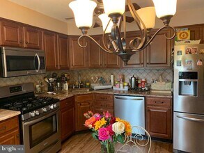 57 Apple Ct in Evesham, NJ - Building Photo - Building Photo