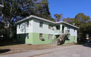 Palafox Gardens in Jacksonville, FL - Foto de edificio - Building Photo