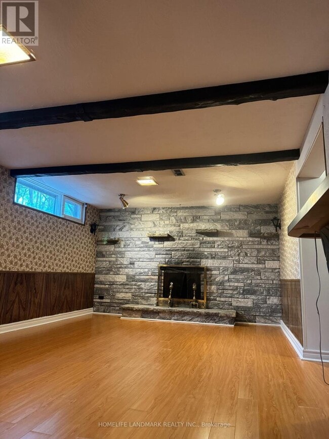 63 Broadlands Blvd