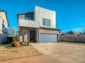 2524 NW 129th St in Oklahoma City, OK - Building Photo - Building Photo