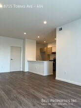 8715 Tobias Ave in Los Angeles, CA - Building Photo - Building Photo
