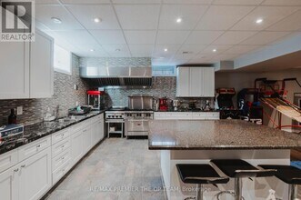 56 Park Ridge Dr in Vaughan, ON - Building Photo - Building Photo