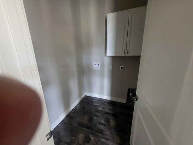 property at 1367 Harker Ct