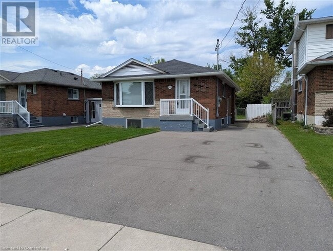 property at 420 E 13th St