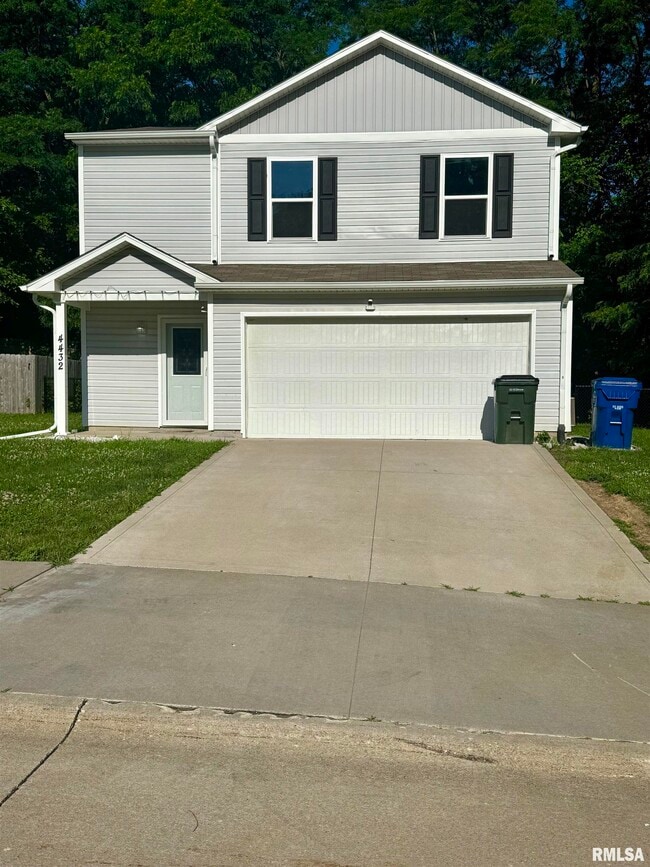 property at 4432 N Michigan Ave