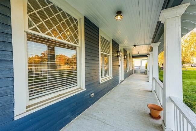 4016 Avenue Q 1/2 in Santa Fe, TX - Building Photo - Building Photo