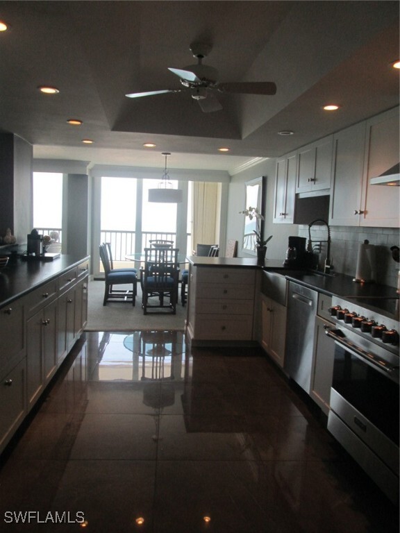 2381 Gulf Shore Blvd N in Naples, FL - Building Photo - Building Photo