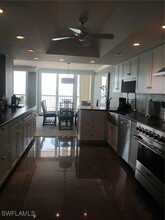 2381 Gulf Shore Blvd N in Naples, FL - Building Photo - Building Photo