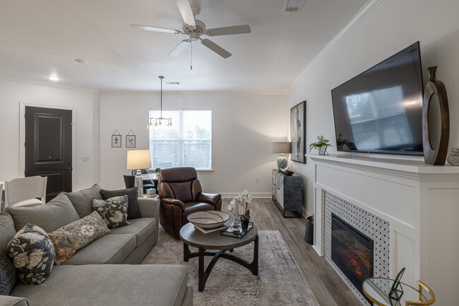 The Cottages at the Manor in Little Rock, AR - Foto de edificio - Interior Photo